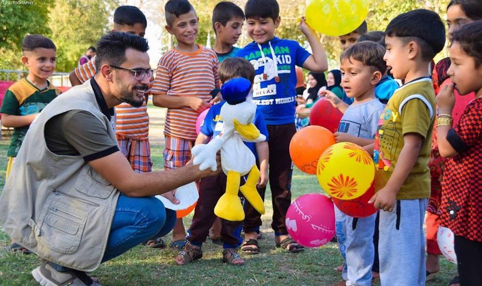 مبادرة إقامة المهرجانات للاحتفاء بالأطفال الإيتام وتقديم الدعم